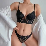 lace embroidery lingerie set with push up bra and matching G-string