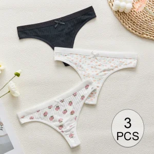 Cotton print thong set with low rise fit, breathable fabric, and cute everyday styling